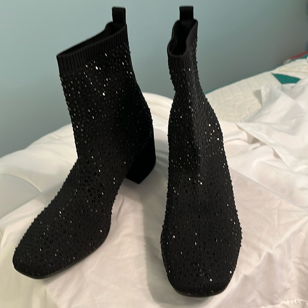 Women’s Kenneth Cole Black Rhinestone Chunk Heel Sock Boots.  Size 9.